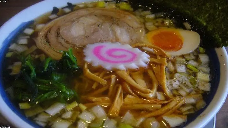 ทงคตสึ (豚骨)ราเมน
