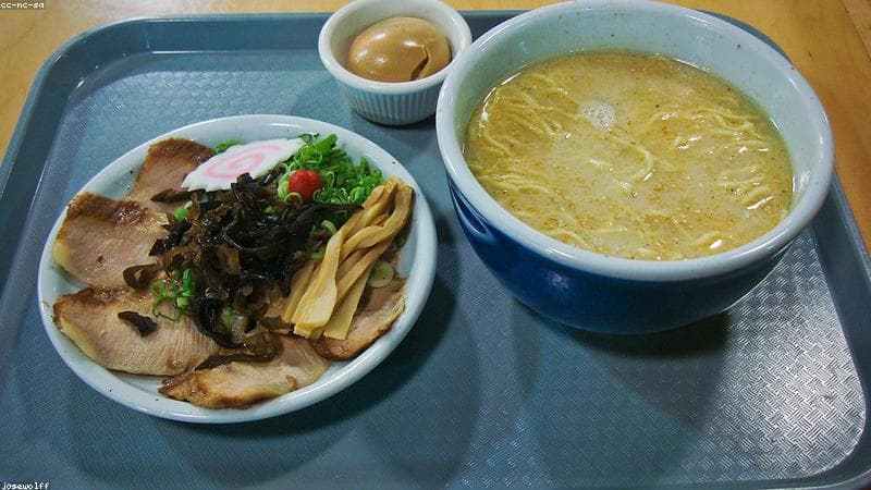 มิโซะราเมน
